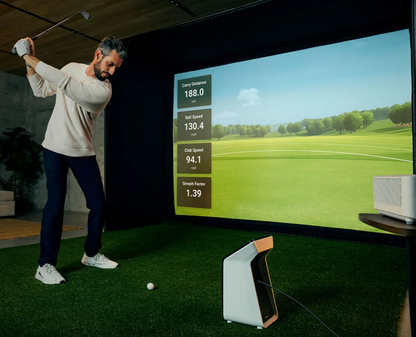 Garmin Approach R50 | Premium Launch Monitor and Golf Simulator