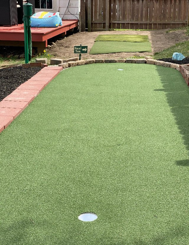 Big Moss Golf - Big Moss Golf Outdoor Putting & Target Green 6' x 12' - Indoor Golf Source
