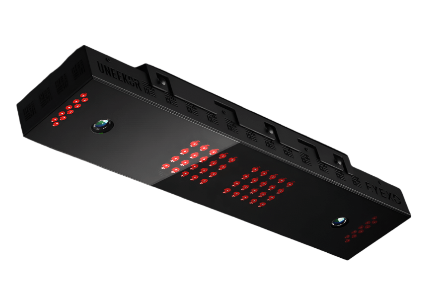 Uneekor - Uneekor EYE XO Launch Monitor - Indoor Golf Source