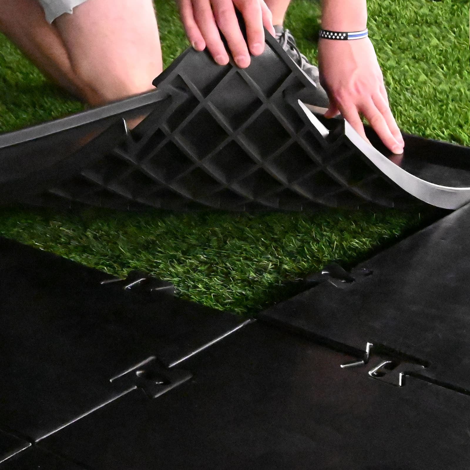 Carl's HotShot™ Golf Hitting Mat